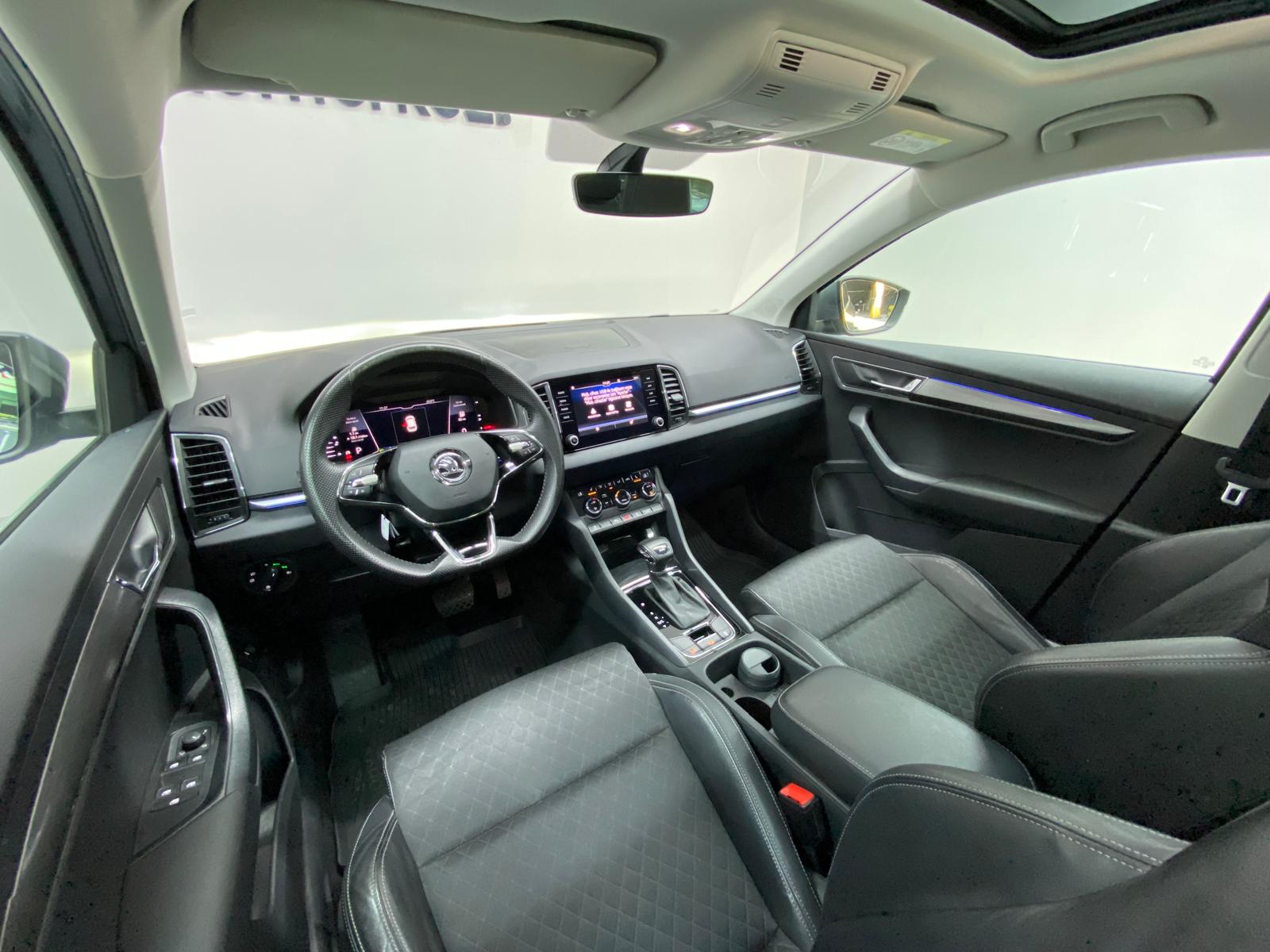 SKODA KAROQ 22